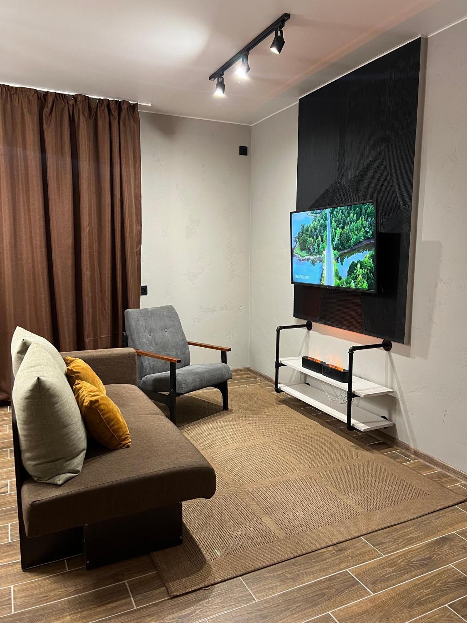 Loft Apartment ティラスポリ エクステリア 写真